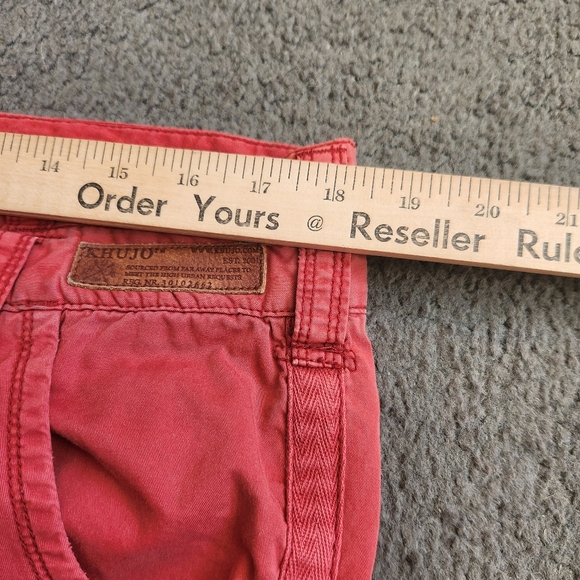 KHUJO Men's Bold Shorts Size 36 Red Faded Grunge Distressed Cargo - Picture 10 of 13